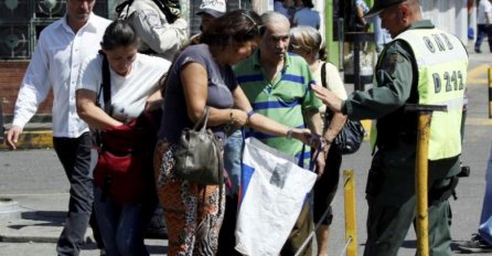 SAD upozorava Venecuelu da ne prijeti Guaidu i njenom diplomatskom osoblju