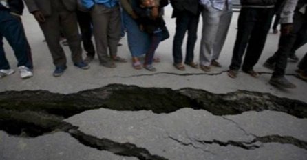 IRAN: Jak potres pogodio sjeverozapad zemlje