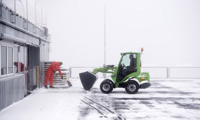 ccelebritiesfoto4f6e125a00000578-0-image-a-4-1535363820400