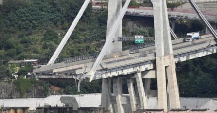 S njega je palo više od 30 automobila i kamiona: Talijanski arhitekt iznio plan za obnovu mosta u Genovi