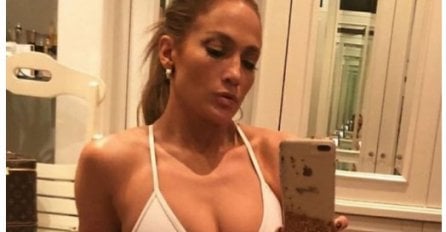 OVA ŽENA IZGLEDA KAO ZMAJ: Jennifer Lopez prošetala brutalne trbušnjake, niko nije mogao da odvoji pogled nje : A tek kad vidite donji dio