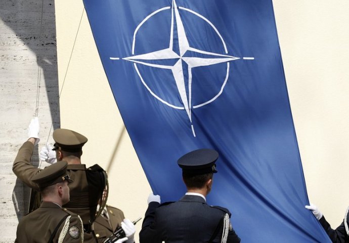 NATO nastavlja svoju misiju u Afganistanu