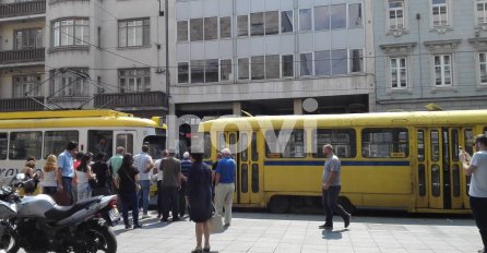 Tramvajski saobraćaj nakratko zaustavljen zbog kvara na dovodu struje