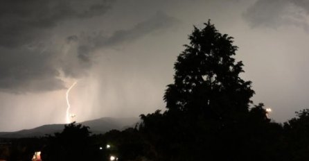 UPALJEN ALARM ZA CIJELU HRVATSKU, VRIJEME SE DRASTIČNO MIJENJA: Meteorolozi izdali upozorenje ZA VIKEND!