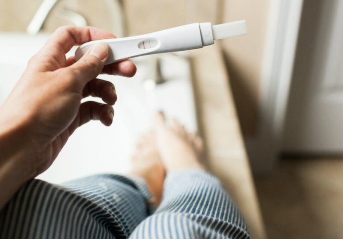Ako ga primijetite čestitamo: Samo OVAJ SIMPTOM 100 posto pokazuje da ste trudni!