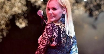 KAD SE OVAKVA POJAVILA NA BINI, MUŠKARCI ZINULI: 'Nema bolje zadnjice na Balkanu'