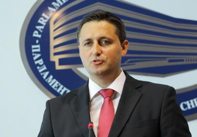 Bećirović: Nedopustive uvrede Mijatovića vjerskim zajednicima nisu stavovi SDP-a