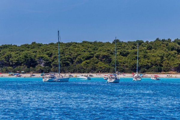 plaza-saharun4-050716