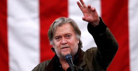 Bannon: Ameriku će pokositi revolucija