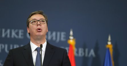 MITROVICA NA NOGAMA, ČEKAJU DOLAZAK VUČIĆA: Pogledajte kakvo mu IZNENAĐENJE SPREMAJU! (FOTO)