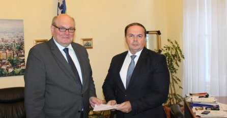 Novoimenovani  ambasador Kraljevine Belgije za BiH predao kopije akreditivnih pisama