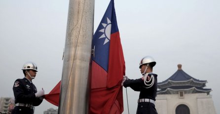 SAD povukao veleposlanike iz tri zemlje zbog povlačenja priznanja Tajvana