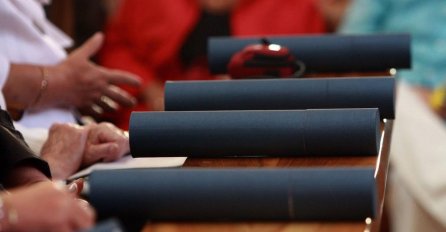 Evo koliko je lažnih diploma otkriveno u BH Telecomu, Lutriji, PIO-u...