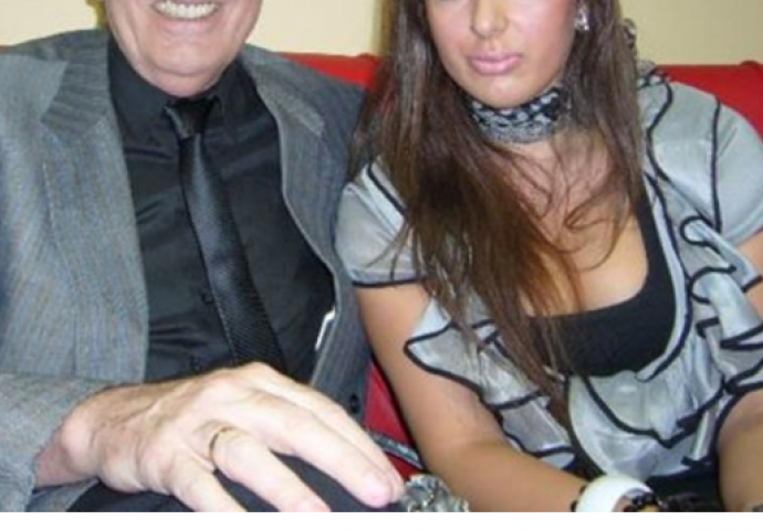 SRCE MU JE PREPUKLO OD TUGE: Poznati pjevač nije mogao da podnese gubitak svoje žene, pa je otišao za njom!