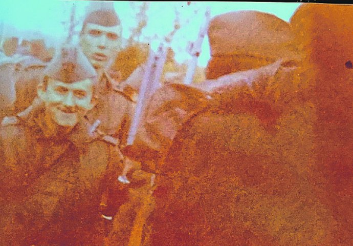 VUČIĆEV DRUG IZ VOJSKE ISPRIČAO NEŠTO ŠTO NIKO NIJE ZNAO: "Jedne noći, na minus 25, ležimo u snijegu, kad DRAMA"