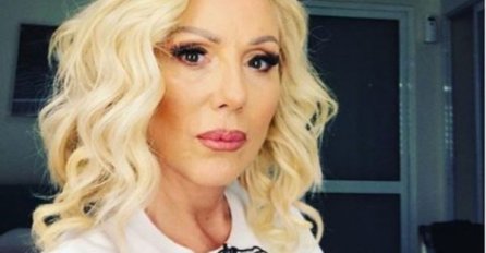 SADA JE OBJAVLJENA NIKAD VIĐENA FOTOGRAFIJA: Fanovi Lepe Brene ovo nisu očekivali! 