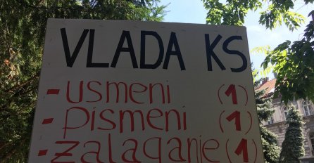 Počeo protest sarajevskih prosvjetara