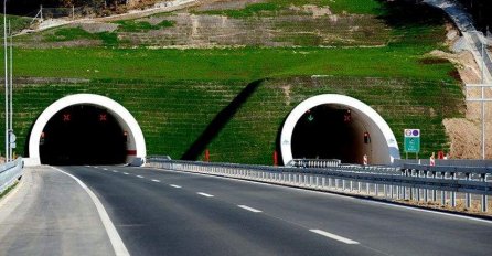 Potpisan ugovor od 180 mil. eura za dvije dionice i tunel Ivan na Koridoru V-c