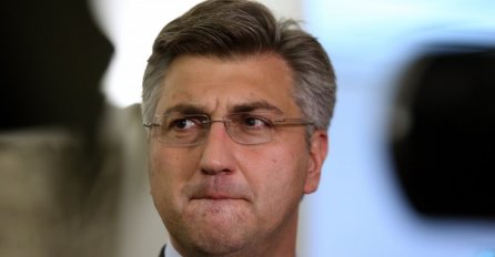 ŠTA SE NJEMU DESILO, PLENKOVIĆ POJAVOM IZNENADIO MASU: Ljudi gledali u njegovo tijelo kao hipnotisani!