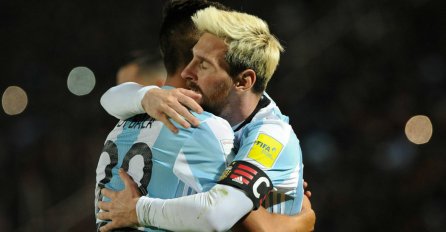 MESSI ILI RONALDO - Dybala otkrio s kim je bolje igrati i iznenadio sve!