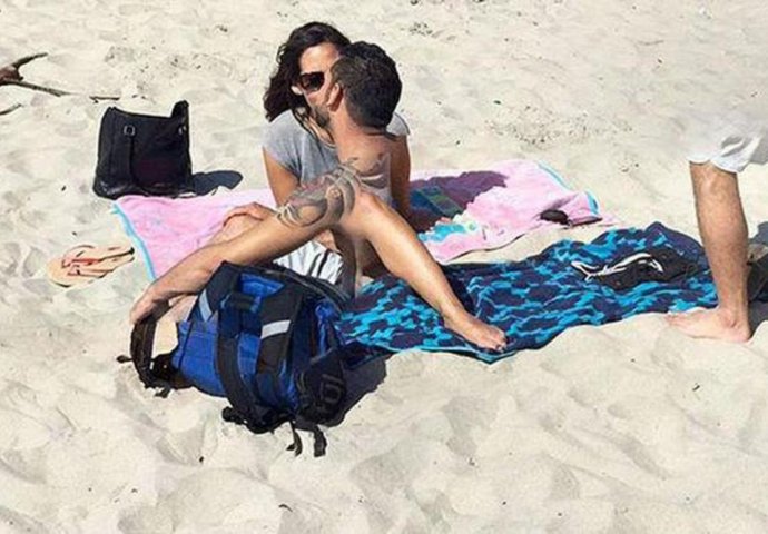 NIKOME NIJE JASNO ŠTA SE OVDJE DEŠAVA: Slika ovog para iz Hrvatske zbunila je Internet!