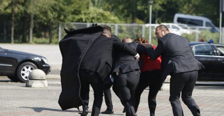 IZVRŠEN ATENTAT NA LAŽNU HRVATSKU PRESJEDNICU: Čula su se četiri pucnja, napadač brzo svladan!