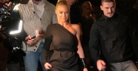 NATAŠA BEKVALAC PONOVO NA SCENI, ALI DA OVAKO IZGLEDA NIKO NIJE OČEKIVAO: Svi zanijeme kada vide ovu sliku! 