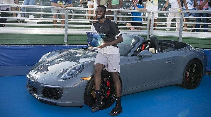 frances-tiafoe-delray-trophy-lead