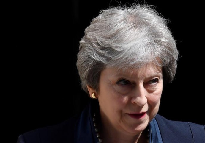 May: Velika Britanija neće nastojati odgoditi Brexit
