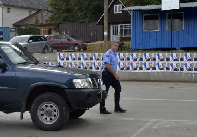 DRAMA NA KOSOVU, OVO JE NOVI PRITISAK NA SRBE KOJI TAMO ŽIVE: Policija će im oduzimati vozila ukoliko na tablicama ne bude pisalo OVO! 