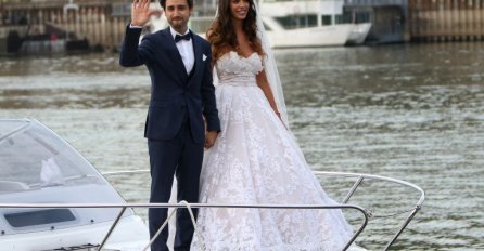 KAD ČUJETE KOLIKO STEFAN ANĐELKOVIĆ ISKEŠIRAO ZA VJENČANJE NEĆE VAM BIT DOBRO: Burme od bijelog zlata, torta na spratove, dvije vjenčanice...