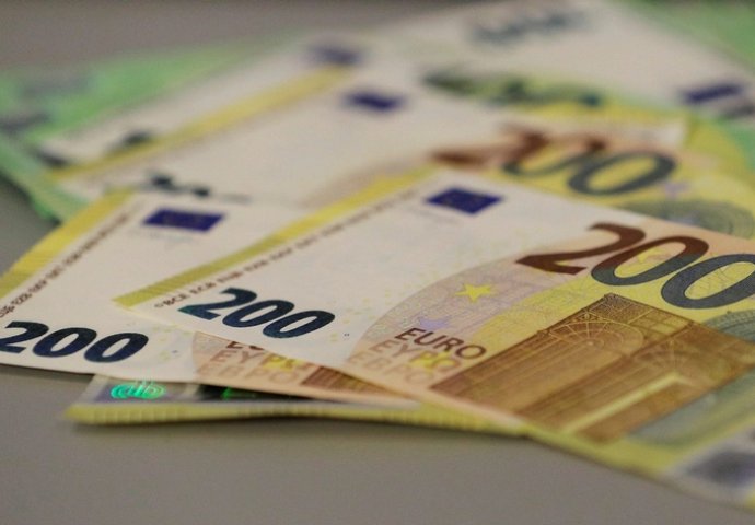 Od 2019. veća minimalna plata u Sloveniji