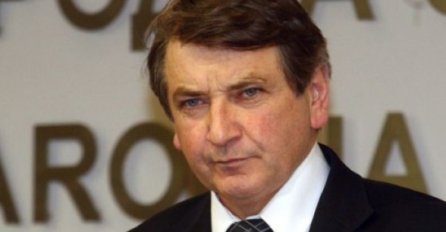 Hadžiomerović: Neprihvatljivo poigravanje osjećajima porodica žrtava genocida