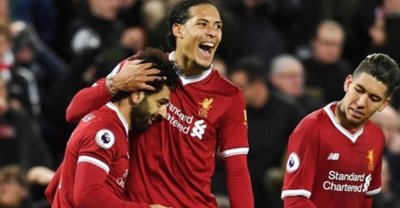 "MRZIM GA, još i povrh svega ima vremena da uređuje kosu" ZVIJEZDA Premier lige BRUTALNO izvrijeđala igrača Liverpoola