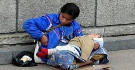 ISPLIVALA ISTINA NA VIDJELO: Evo zašto djeca u rukama prosjaka UVIJEK SPAVAJU! (FOTO)