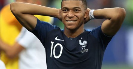 MBAPPE SE POKLONIO DELIJAMA "Svjestan sam gdje stižem, ali..."