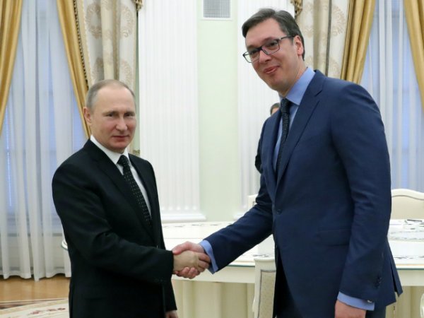 vucic-putin-2017