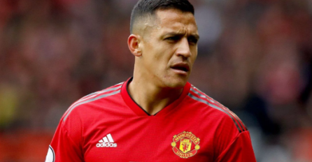 Alexis je jučer stigao sa ekipom, a dočekala ga je STRAŠNA vijest. Evo šta je Mourinho rekao Čileancu 1h pred meč