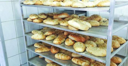 NISTE SVJESNI ŠTA JEDETE: Žena iz Srbije radila u pekari i otkrila šta se događa u prostorijama gdje spremaju peciva, NEĆE VAM BITI DOBRO! 