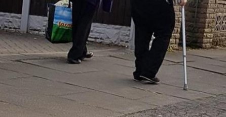 VIDJELA SAM IH IZ AUTA I ZAPANJILA SE: Ovo zapravo NISU djed i unuk, a njihov razgovor koji sam čula OSTAVIO ME BEZ TEKSTA