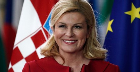 NEKADA SVA ISKVARCANA, A SADA POTPUNO DRUGA ŽENA: Nije samo kosa na njoj bila drugačija, zbog ovog detalja se svi UHVATE ZA GLAVU