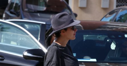 EKSKLUZIVNE FOTOGRAFIJE TRUDNE ALEKSANDRE PRIJOVIĆ: Pojavila se ovakva u centru Beograda i niko ne može da vjeruje da OVAKO IZGLEDA!