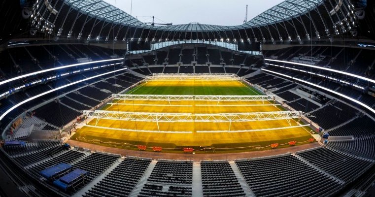 0-a-world-first-integrated-pitch-grow-lighting-system-is-now-in-operation-at-spursnewstadium-followin