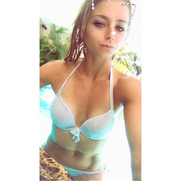 sexy-and-hot-camila-giorgi