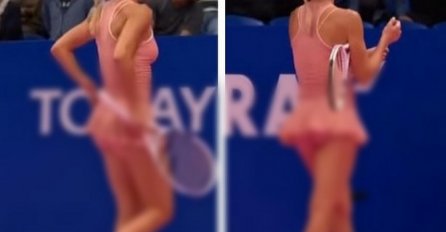 TENISERKA IZAZVALA HAOS KAD SE POJAVILA BEZ GAĆICA: Još je podigla suknju da pokaže da ih ne nosi! 