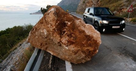 BIHAMK: Vozite oprezno, pažnju obratite na odrone