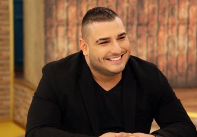 ŽENI SE OPET DARKO LAZIĆ: Kada čujete koliko je dao za vjerenički prsten, ZAMANTAT ĆE VAM SE U GLAVI