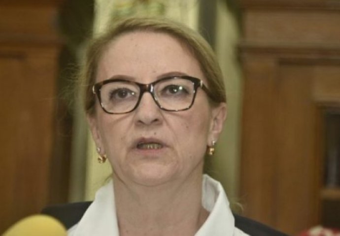 Sebija Izetbegović: Nije trebalo čekati korona virus da građani u KS vide da zdravstvena usluga treba biti bolja