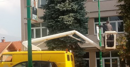 U Goraždu počelo uklanjanje stranačkih plakata