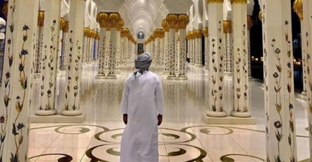 PONAJBOLJI BOKSER IKADA IZNENADIO SVE: Fanovi u čudu - ide li stopama Muhameda Alija?!